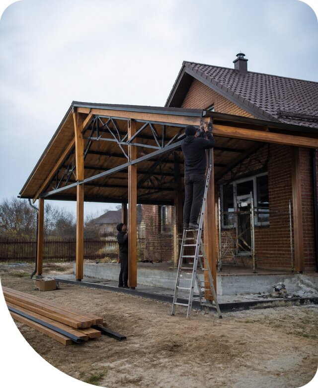 Пристройка навеса к дому и участку в Дальнереченске под ключ